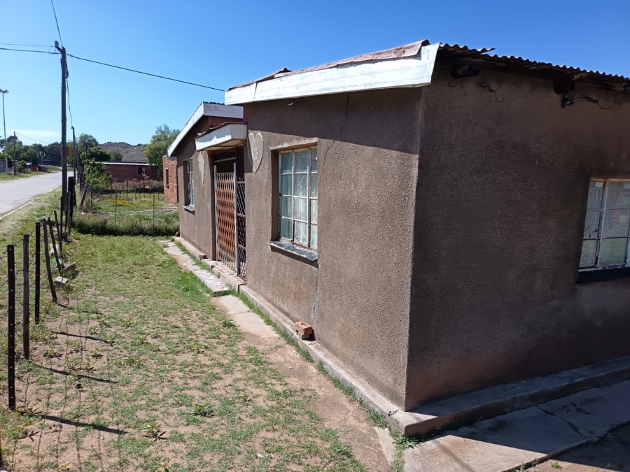 2 Bedroom Property for Sale in Mofulatshepe Free State
